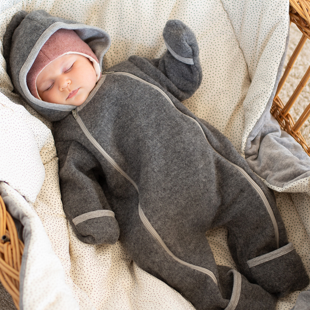 Wollfleece: weiches, flauschiges Material - ideal für Babys